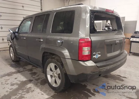 2014 Jeep Patriot Latitude z USA, uszkodzony, nr VIN 1C4NJRFB9ED508953